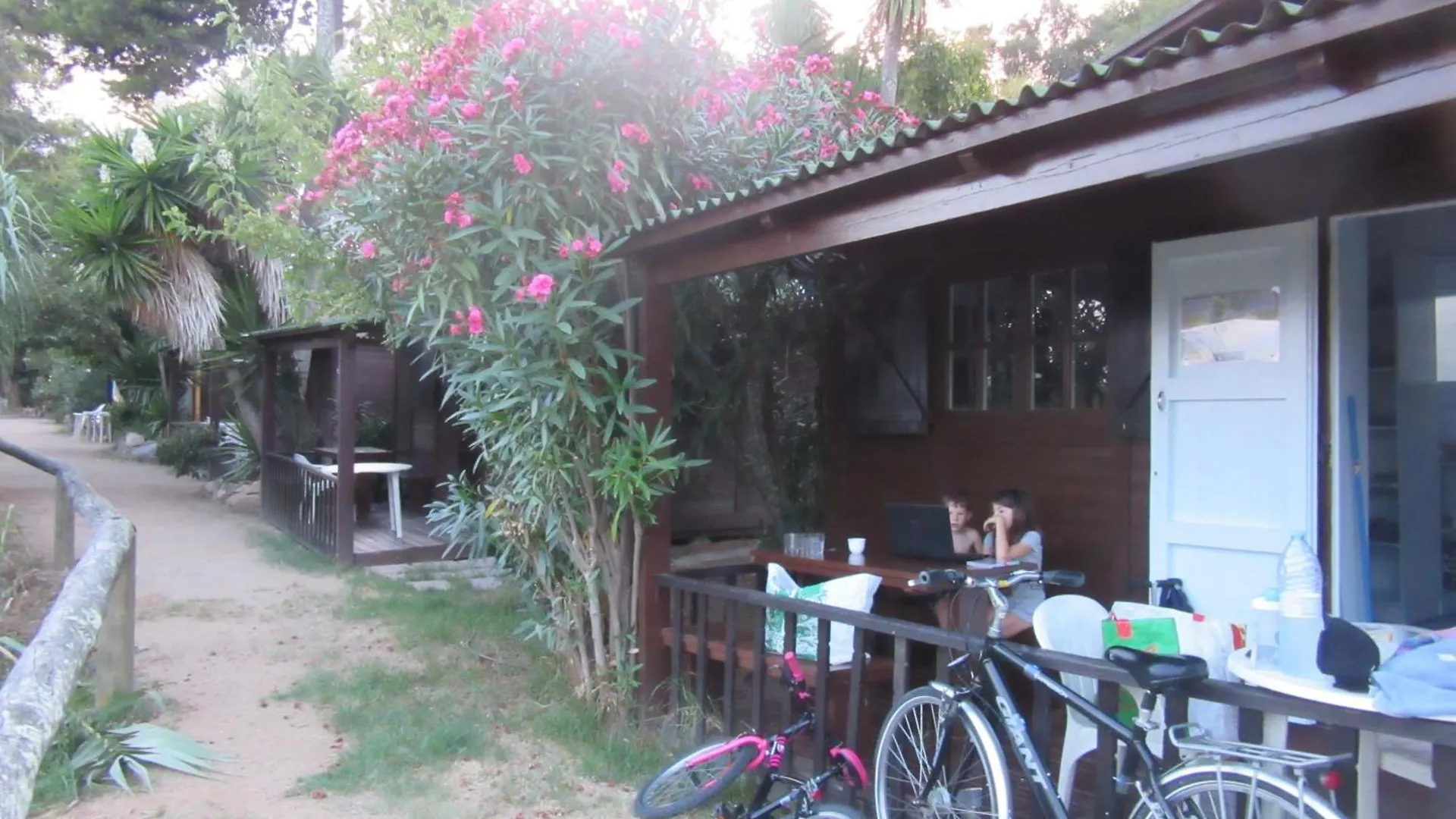 Chalet Bungalows Club Aire Libre Tossa de Mar